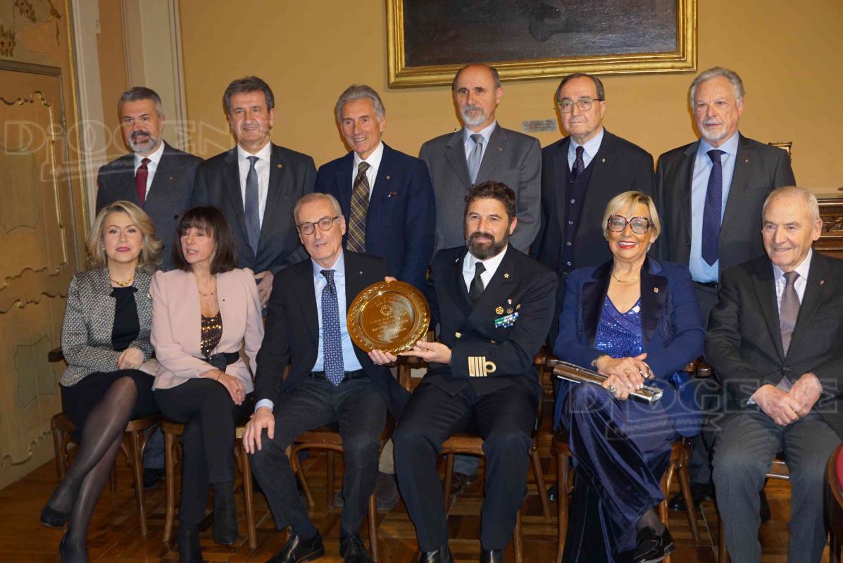 Il Lions Club Forlì Host ospiterà Gianfranco Bacchi, già comandante della nave Amerigo Vespucci 