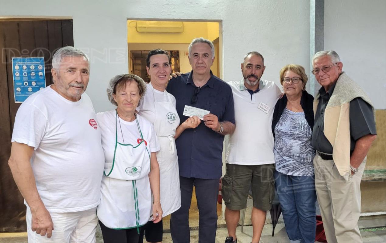 Donati all’Hospice 1.600 euro dal circolo ARCI di Villa Rotta